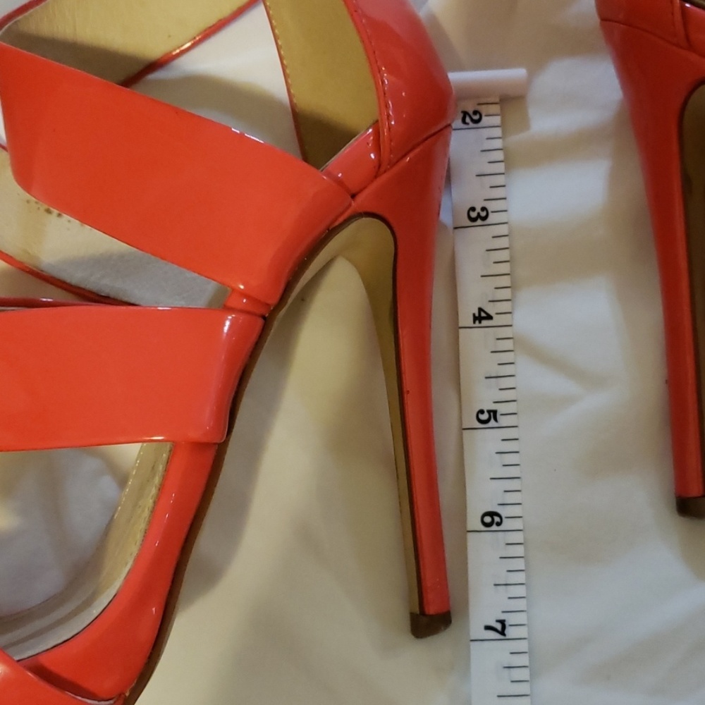 Bright heels - Picture 6 of 6